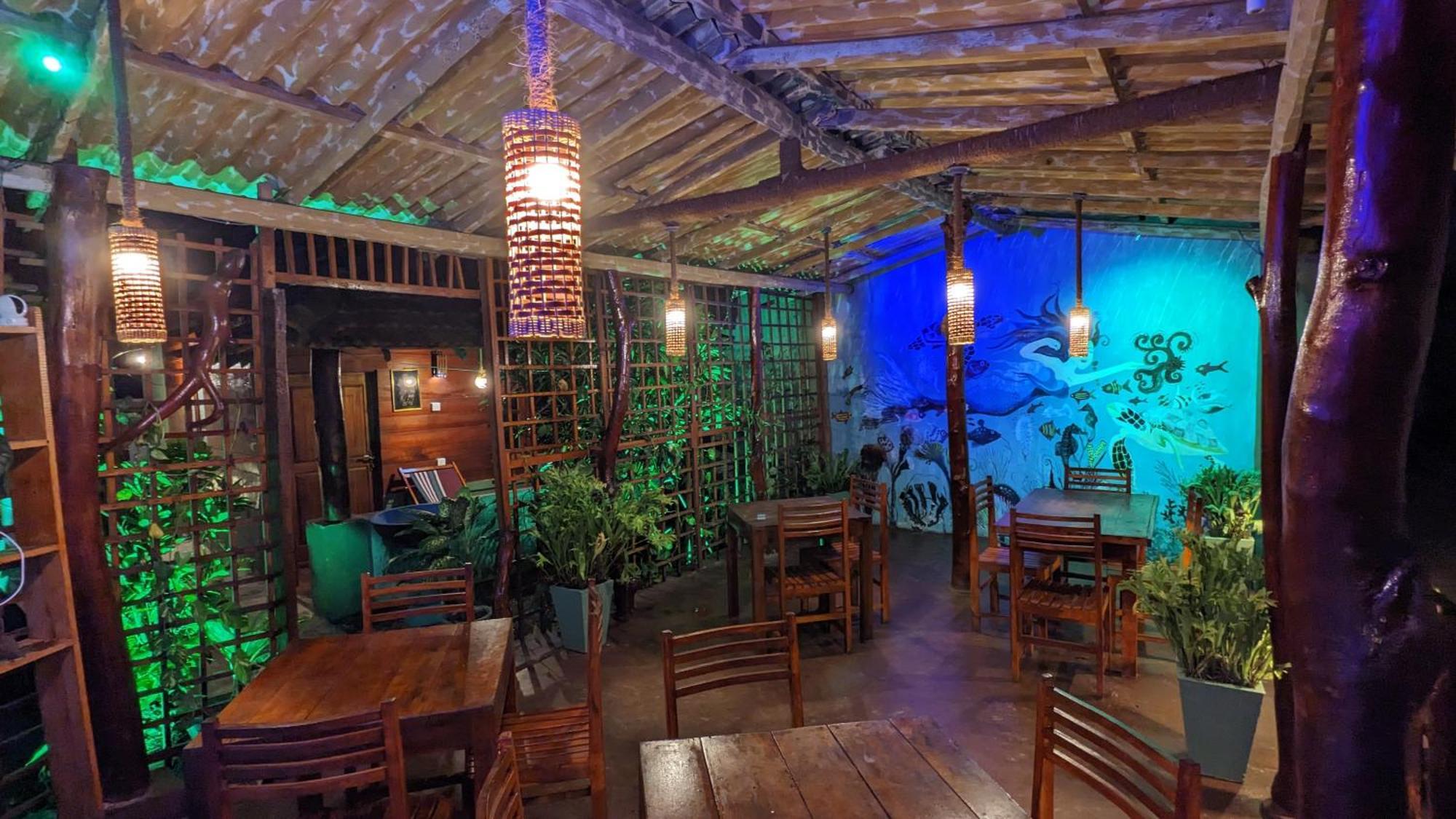 Canoe Beach Resort Tangalle Esterno foto